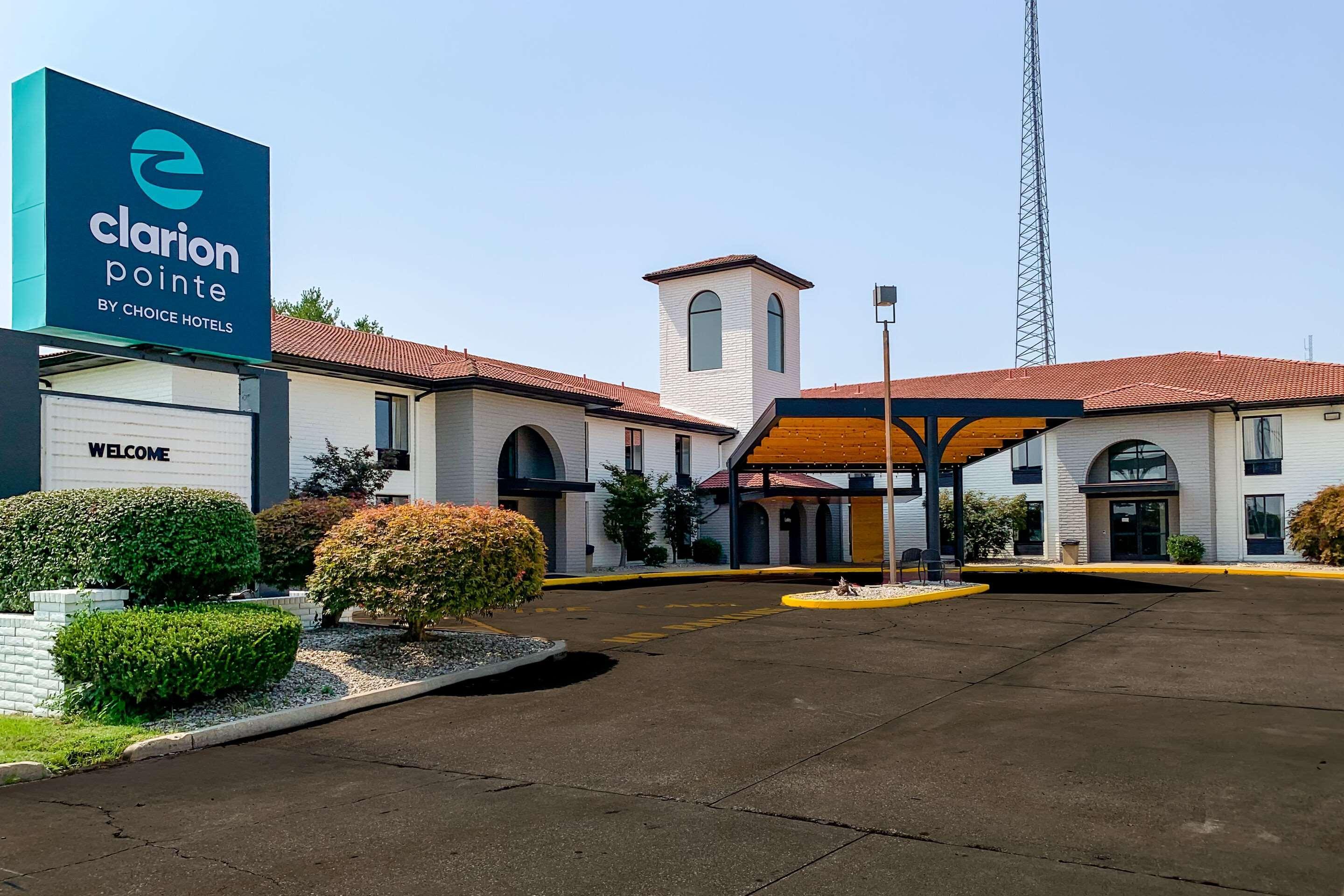 Clarion Pointe Richmond North Near University Εξωτερικό φωτογραφία
